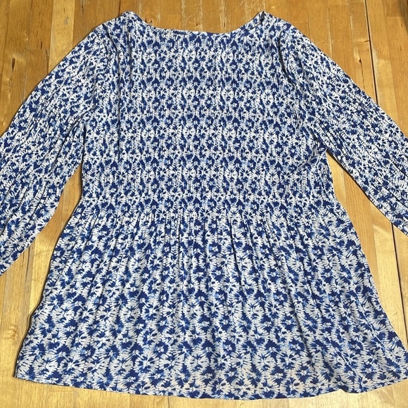 Women’s Spense flared top - Picture 6 of 8